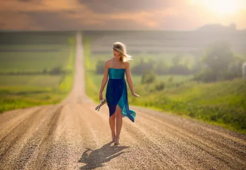 Тропинки к счастью: что мы находим, когда начинаем заботиться друг о друге невпопад