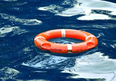 Тонкая ловушка доброты: почему желание спасать других становится клеткой для самого себя