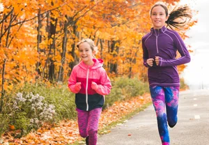 Депрессия у подростков: почему бег трусцой работает лучше у девочек, чем у мальчиков