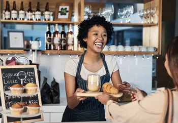 Почему либералы выбирают татуированных бариста, а консерваторы — всё равно кого: что бренды «говорят» через правила для сотрудников