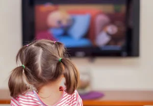 Волшебные мультики атакуют: на что на самом деле влияют сюжеты детских шоу