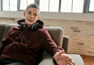 Поколение Альфа: цифровые титаны с уязвимыми душами