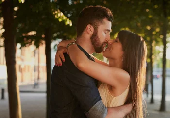 Хочешь хороший секс? Почувствуй себя могущественным, и пусть партнёр не прячется под кроватью