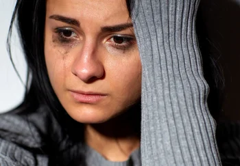 Не плачь — всё равно не поможет? Свежие исследования разбирают слёзы по полочкам