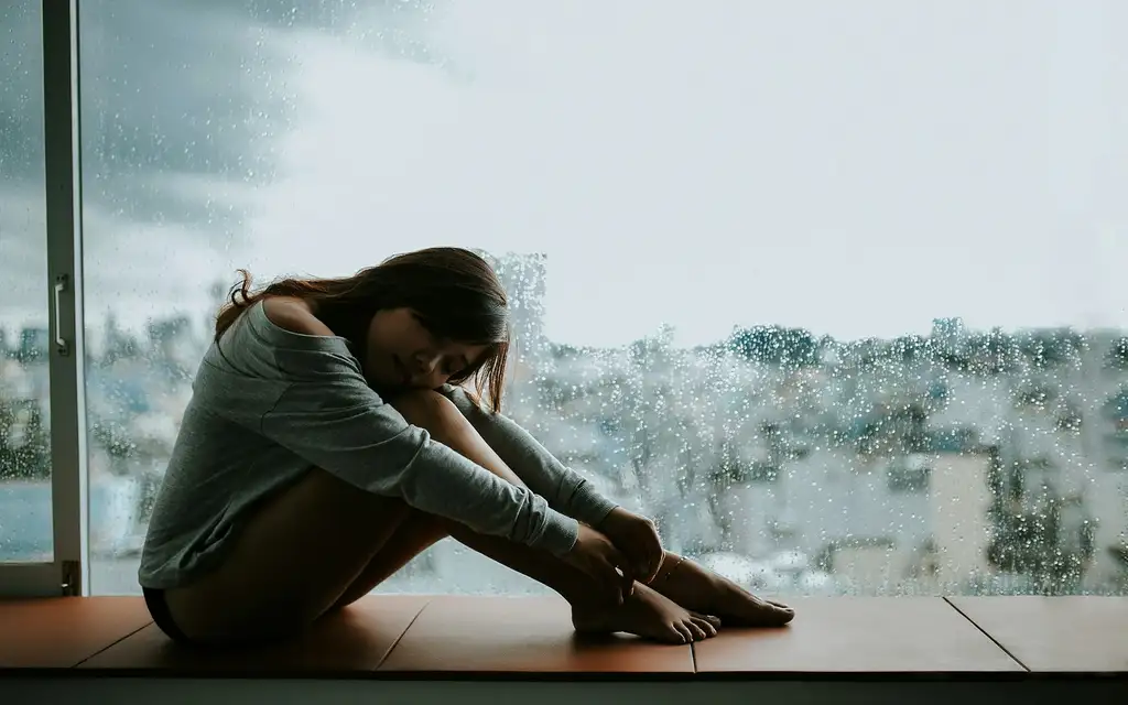 «Ты всё придумываешь»: Как манипулятор незаметно лепит нашу реальность