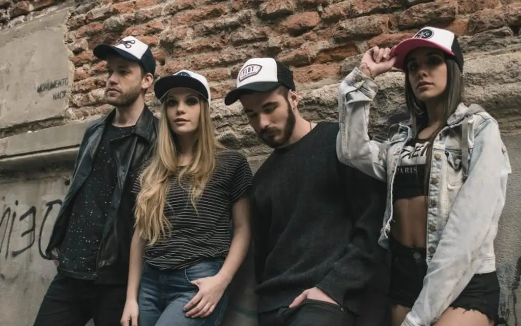 Как перестать быть вечным «другом»: Психология выхода из френдзоны без жертв и драм