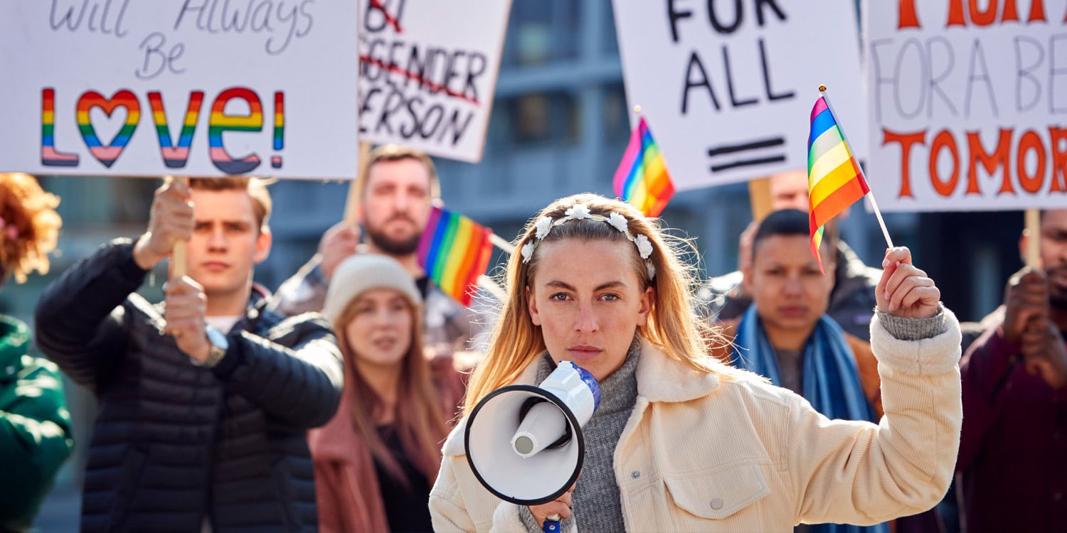 Почему даже консерваторы считают левых более моральными: политическая комедия нравов