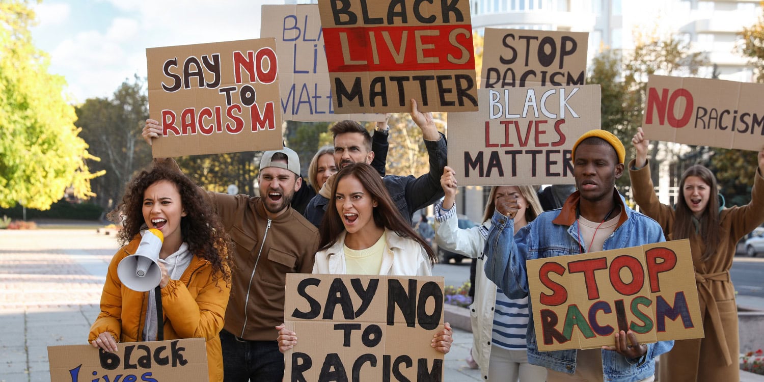 Выпустил пар — и совесть чиста: почему громкое осуждение расистов мешает бороться с системным неравенством