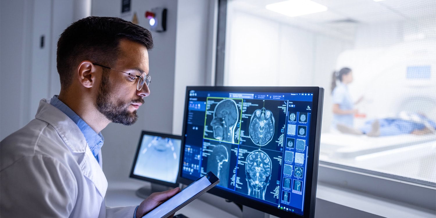 Учёный в зеркало глядит — и видит свои взгляды в результатах