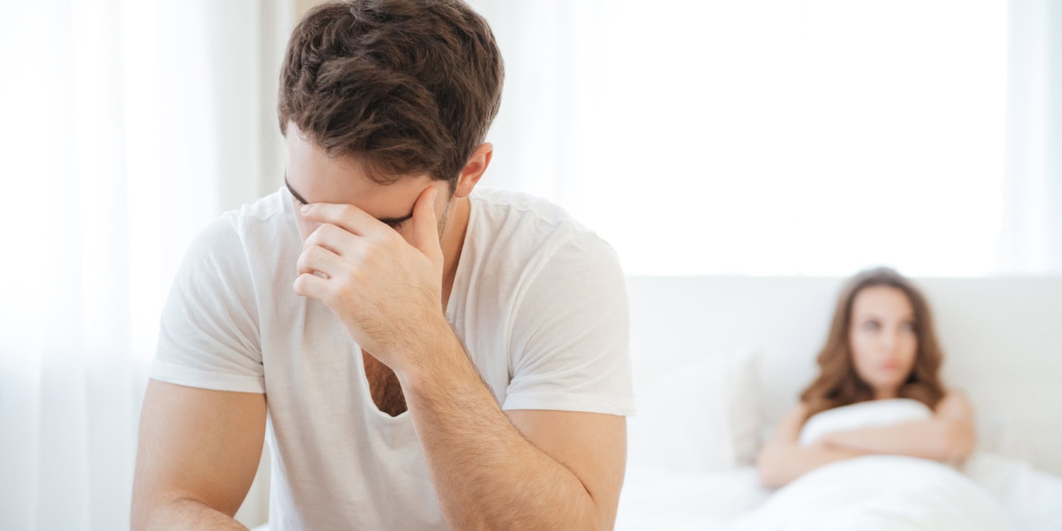 «Язык прикуси, но не рассказывай»: почему мужчины молча терпят боль в постели